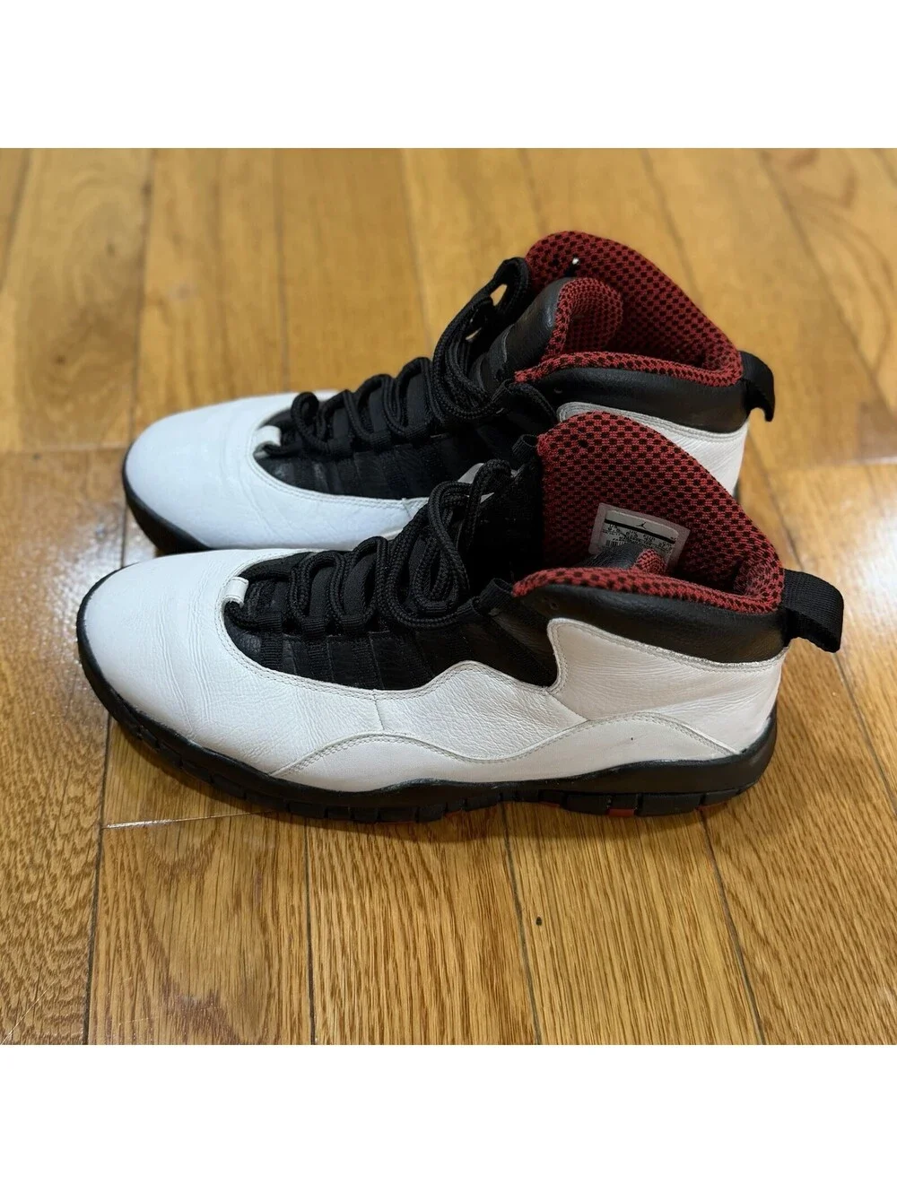 Size 10 Us Men’s - Air Jordan 10 Retro 2012 Chicago AIR JORDAN 23